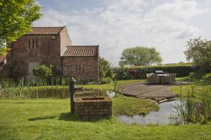 ellerton cottage two 2.jpg